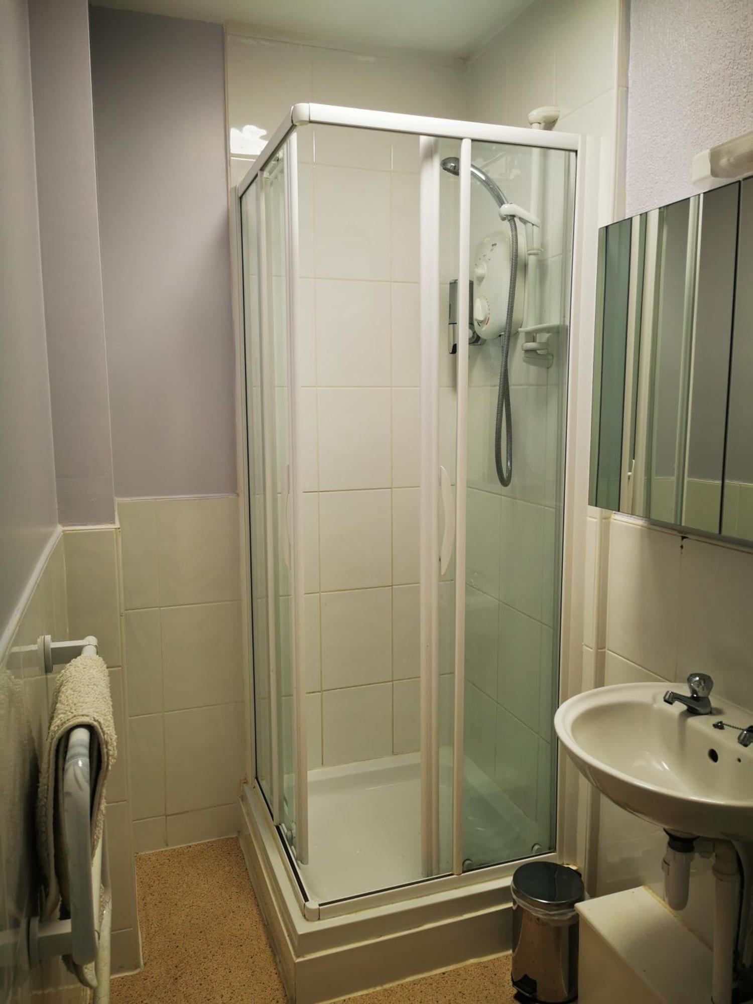 The Thoresby Guest house Scarborough